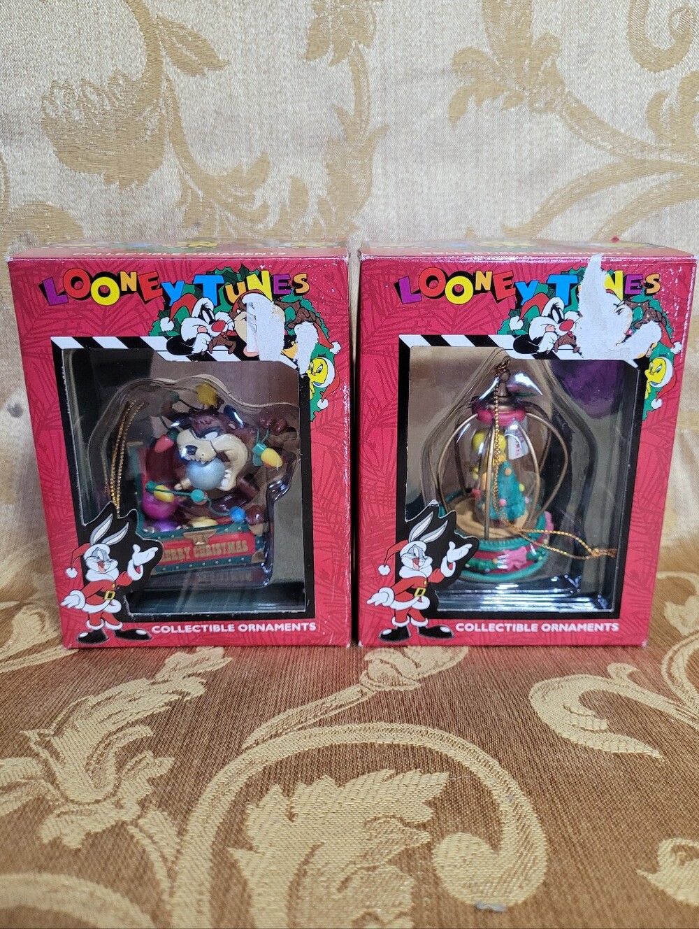 Vintage 1996 Looney Tunes Christmas Tree Ornaments Tweety Taz Tasmanian Devil